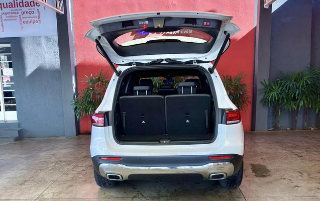 imagem-https://www.socarrao.com.br/sc-vehicle-images-prod/881163/1772054514399-13_054722.jpg