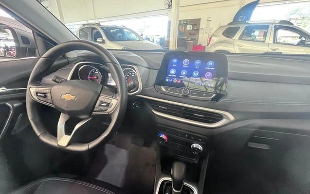 imagem-https://www.socarrao.com.br/sc-vehicle-images-prod/881209/1787590426398-7675750_9_B_d1090f4648.jpeg