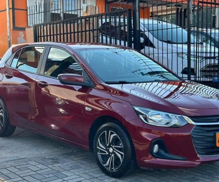 Chevrolet Onix 2025 Vermelho — foto 1 de 3