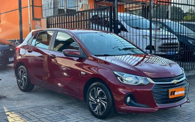 imagem-https://www.socarrao.com.br/sc-vehicle-images-prod/881832/1772108555835-V2hhdHNBcHAgSW1hZ2UgMjAyNi0wMi0yNSBhdCAxNy40OS4xOS5qcGVn.jpeg