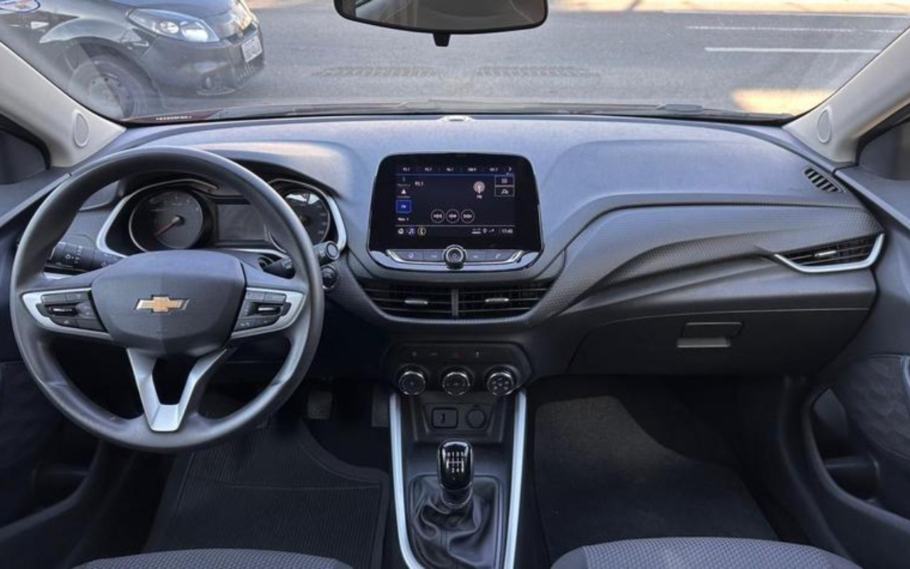 imagem-https://www.socarrao.com.br/sc-vehicle-images-prod/881832/1772108556281-V2hhdHNBcHAgSW1hZ2UgMjAyNi0wMi0yNSBhdCAxNy40OS4yMS5qcGVn.jpeg