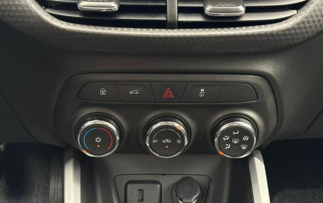 imagem-https://www.socarrao.com.br/sc-vehicle-images-prod/881941/1772109280637-NzgzMTY4M18yX0JfODYzZDg0YzZmYS5qcGVn.jpeg