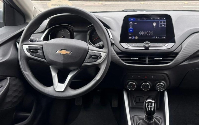 imagem-https://www.socarrao.com.br/sc-vehicle-images-prod/882102/1772110023765-NzgzMTcxNF8xX0JfYzRhZDM0MWYxNC5qcGVn.jpeg