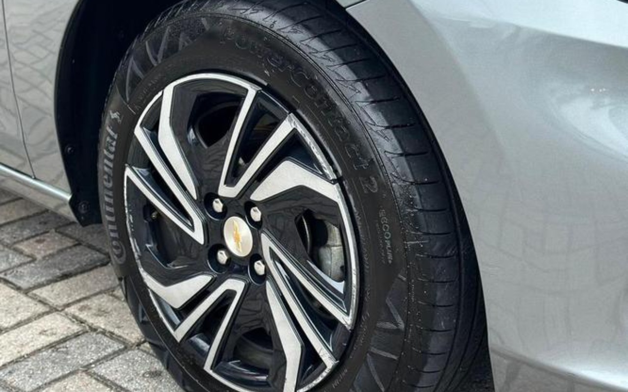 imagem-https://www.socarrao.com.br/sc-vehicle-images-prod/882102/1772110025507-NzgzMTcxNF8yMF9CX2U4Yjk2ZGM0YjkuanBlZw.jpeg
