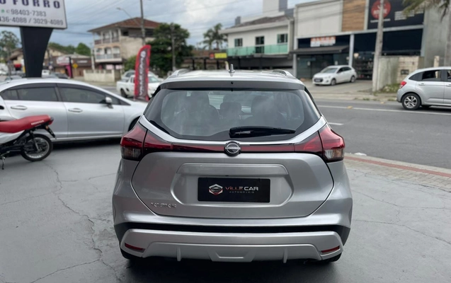 imagem-https://www.socarrao.com.br/sc-vehicle-images-prod/882236/1772112316740-06a1cc9c73f74017b3a0d14a786285da_1772112255554.jpeg