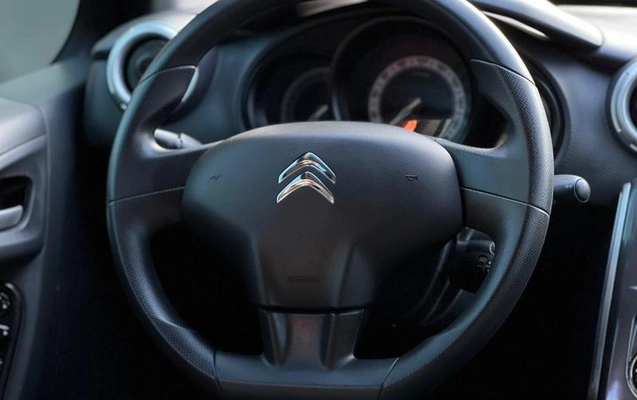 imagem-https://www.socarrao.com.br/sc-vehicle-images-prod/882375/1786648106041-7431880_4_B_914f4c352e.jpeg
