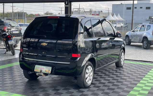 imagem-https://www.socarrao.com.br/sc-vehicle-images-prod/882438/1784633705225-003_196fc4b6bc468ff3dce8023d5130f6d6.jpeg