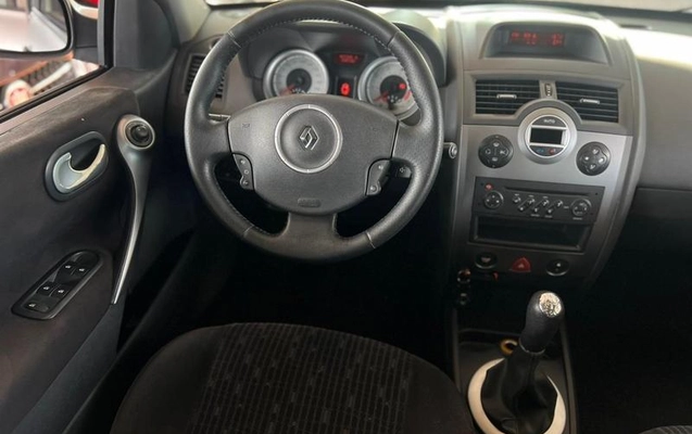 imagem-https://www.socarrao.com.br/sc-vehicle-images-prod/882441/1789650315232-7753562_11_B_96d46b6bfe.jpeg
