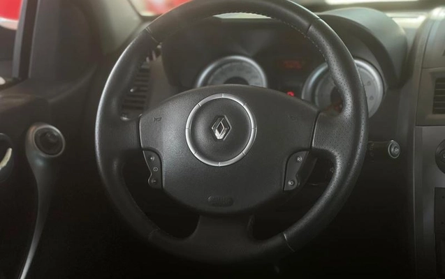 imagem-https://www.socarrao.com.br/sc-vehicle-images-prod/882441/1789650315235-7753562_3_B_e19b2f8c48.jpeg