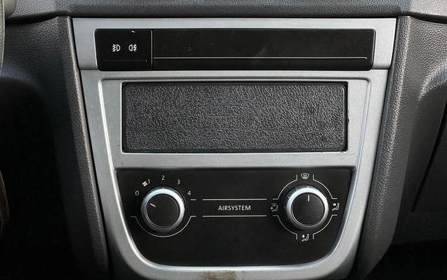 imagem-https://www.socarrao.com.br/sc-vehicle-images-prod/882506/1786626874936-7231488_14_B_05aacecb65.jpeg