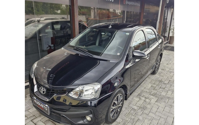 imagem-https://www.socarrao.com.br/sc-vehicle-images-prod/883072/1788287515219-87a4fc4e004d4ee4af5eadd2487935e4_1772127163462.jpeg