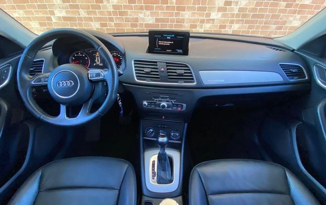 imagem-https://www.socarrao.com.br/sc-vehicle-images-prod/883110/1787166471678-7075835_5_B_50ae42720f.jpeg