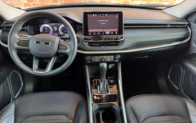 imagem-https://www.socarrao.com.br/sc-vehicle-images-prod/883117/1787923540519-7352877_8_B_2bd5f31dca.jpeg