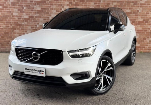 Volvo XC40 2021 Branco — foto 1 de 3