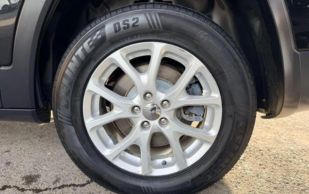 imagem-https://www.socarrao.com.br/sc-vehicle-images-prod/883134/1785936895441-7588709_9_B_724bd8be3e.jpeg