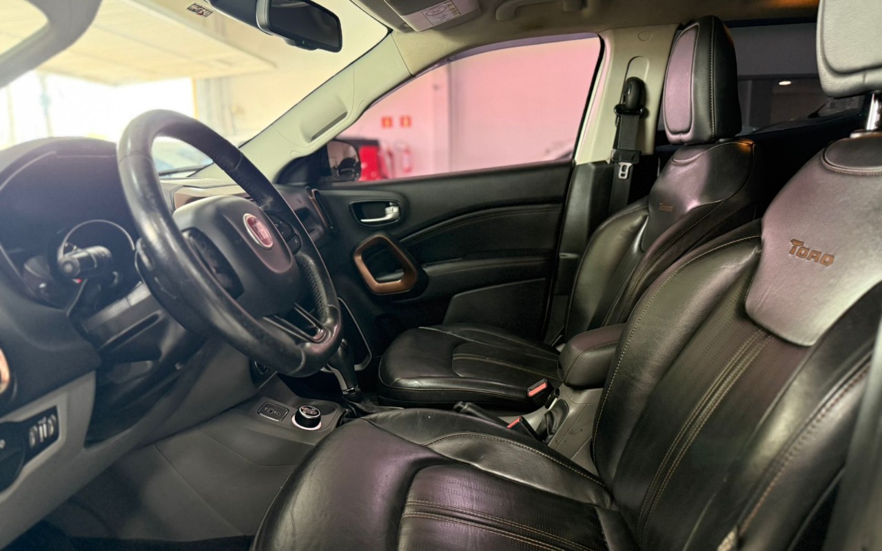 imagem-https://www.socarrao.com.br/sc-vehicle-images-prod/883163/1772127977637-V2hhdHNBcHAgSW1hZ2UgMjAyNi0wMi0yNiBhdCAxMC4yNS4xNiAoNCkuanBlZw.jpeg