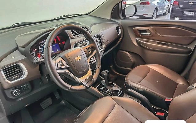 imagem-https://www.socarrao.com.br/sc-vehicle-images-prod/883220/1774896056963-df533939-ccad-4235-aa8c-b76427cab74e.jpg