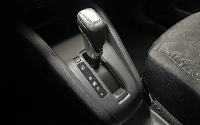imagem-https://www.socarrao.com.br/sc-vehicle-images-prod/883538/1781711646532-vehicle_image_1772135650_842ae3142125d20ccc0167f624f35ae3.jpeg