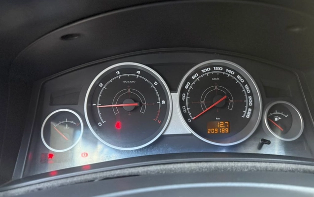 imagem-https://www.socarrao.com.br/sc-vehicle-images-prod/883617/1789147249454-gb-c71de57.jpeg