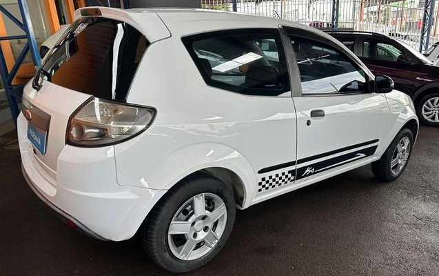 imagem-https://www.socarrao.com.br/sc-vehicle-images-prod/883824/1780944762125-7551867_6_B_0a70cb70bb.jpeg