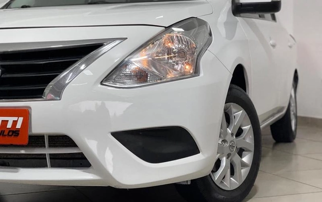 imagem-https://www.socarrao.com.br/sc-vehicle-images-prod/885090/1788467161107-7834837_2_B_9dbbf4be90.jpeg