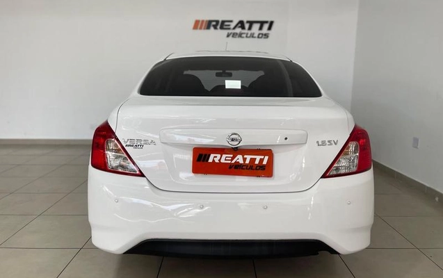 imagem-https://www.socarrao.com.br/sc-vehicle-images-prod/885090/1788467161114-7834837_5_B_74d8ba0dc7.jpeg