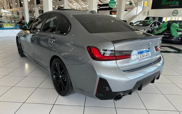 imagem-https://www.socarrao.com.br/sc-vehicle-images-prod/885388/1789658223795-7235515_9_B_793e41954d.jpeg