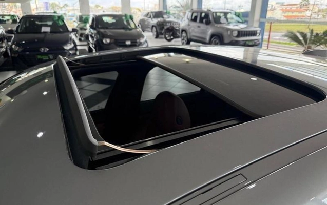 imagem-https://www.socarrao.com.br/sc-vehicle-images-prod/885388/1789658223805-7235515_18_B_39d5ebf2ca.jpeg