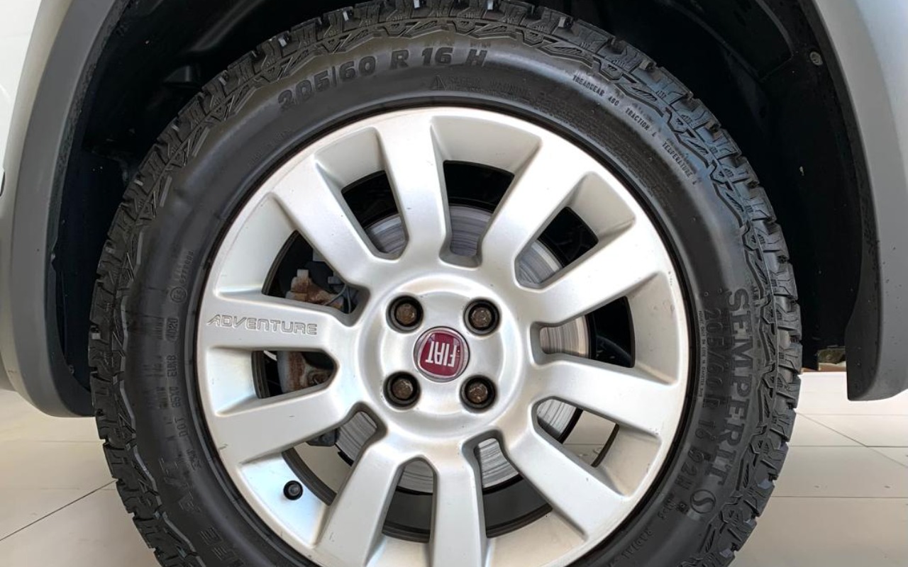 imagem-https://www.socarrao.com.br/sc-vehicle-images-prod/885501/1772205996004-V2hhdHNBcHAgSW1hZ2UgMjAyNi0wMi0wNyBhdCAxMC40Ny40OS5qcGVn.jpeg
