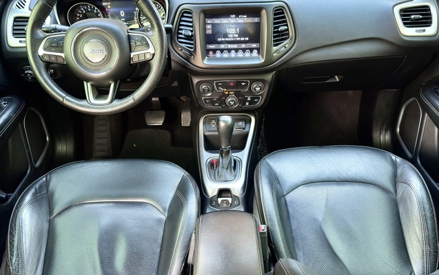 imagem-https://www.socarrao.com.br/sc-vehicle-images-prod/885535/1772208154754-10_061246.jpg