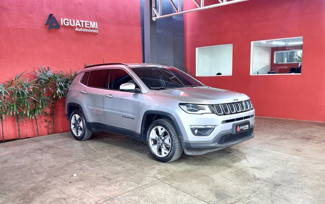 imagem-https://www.socarrao.com.br/sc-vehicle-images-prod/885535/1772208154756-17_061246.jpg