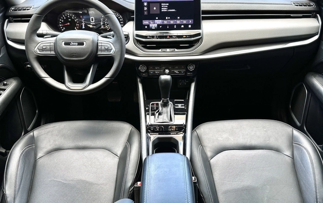 imagem-https://www.socarrao.com.br/sc-vehicle-images-prod/885638/1772209246015-17_043100.jpg
