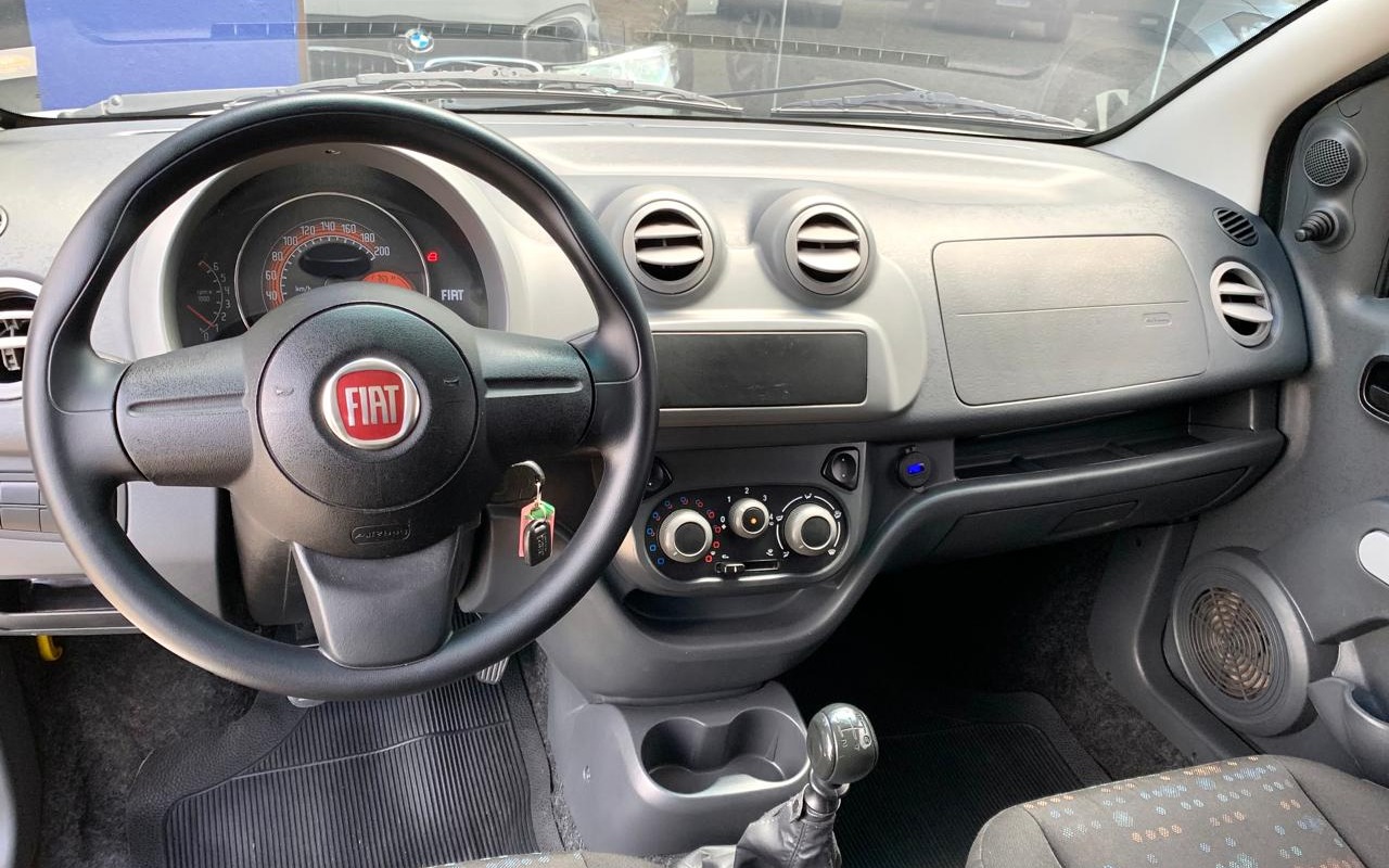 imagem-https://www.socarrao.com.br/sc-vehicle-images-prod/885974/1772214997471-V2hhdHNBcHAgSW1hZ2UgMjAyNi0wMS0xMyBhdCAxNy40MS41NC5qcGVn.jpeg