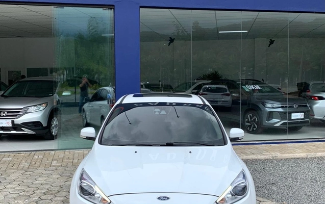 imagem-https://www.socarrao.com.br/sc-vehicle-images-prod/886021/1772215483914-V2hhdHNBcHAgSW1hZ2UgMjAyNi0wMS0xMyBhdCAxNy4zMS41NC5qcGVn.jpeg