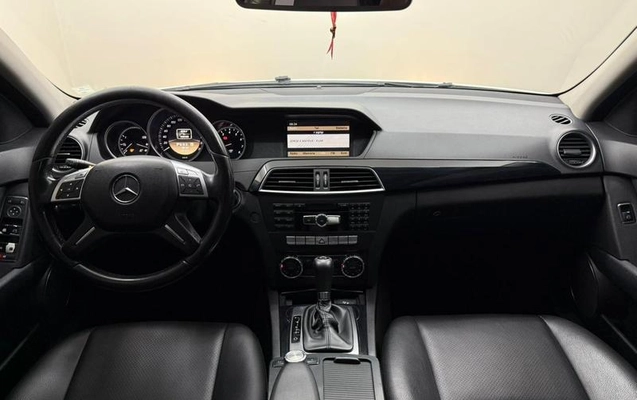 imagem-https://www.socarrao.com.br/sc-vehicle-images-prod/886041/1788270577108-7765697_7_B_e708340f7c.jpeg