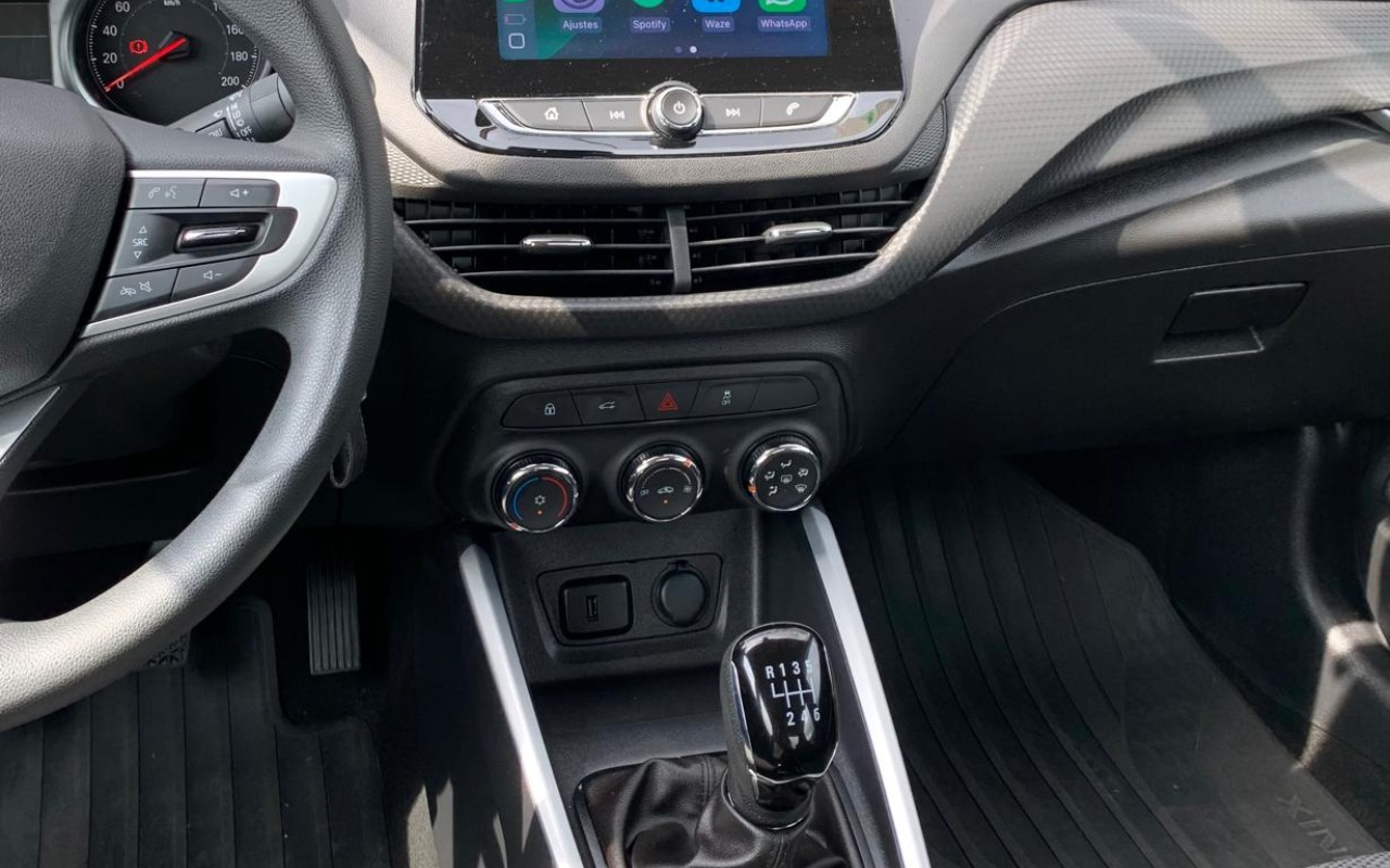 imagem-https://www.socarrao.com.br/sc-vehicle-images-prod/886049/1772215956629-V2hhdHNBcHAgSW1hZ2UgMjAyNi0wMS0xMCBhdCAxMS4wMi4zOC5qcGVn.jpeg