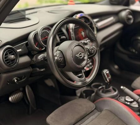 imagem-https://www.socarrao.com.br/sc-vehicle-images-prod/886358/1781288917803-7846984_2_B_bdcf93e40b.jpeg