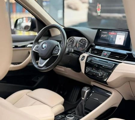imagem-https://www.socarrao.com.br/sc-vehicle-images-prod/886583/1789400063099-7846879_12_B_db7f8d2924.jpeg