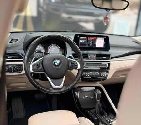 imagem-https://www.socarrao.com.br/sc-vehicle-images-prod/886583/1789400063101-7846879_7_B_fb2519182e.jpeg
