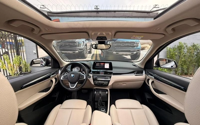 imagem-https://www.socarrao.com.br/sc-vehicle-images-prod/886583/1789400063107-7846879_11_B_38ae736466.jpeg