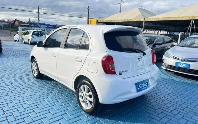 imagem-https://www.socarrao.com.br/sc-vehicle-images-prod/886616/1785779985178-2ca73bb5ec9b46a3ad02c413b834cf12_1772223010450.jpg
