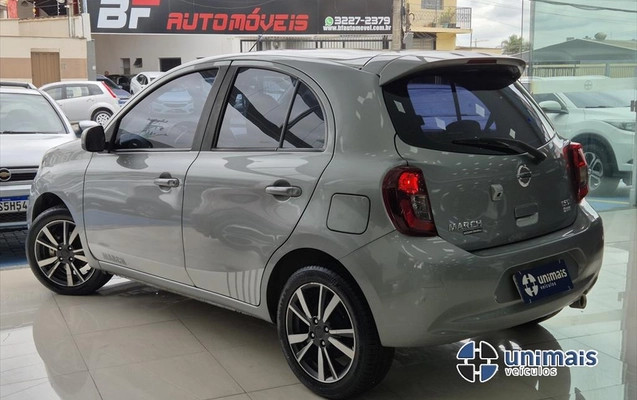 imagem-https://www.socarrao.com.br/sc-vehicle-images-prod/886659/1772223314251-8732a333-89fa-446f-9db0-d0750ac81ec220260121084309.jpeg