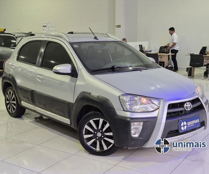 Toyota Etios 2018 Prata — foto 1 de 3