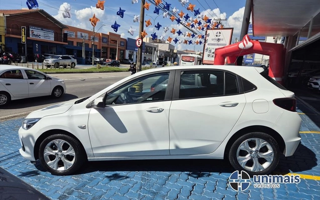 imagem-https://www.socarrao.com.br/sc-vehicle-images-prod/887165/1786122784025-11a3fc51-4016-462e-b1bf-3a8b47dcbec420260220095230.jpeg