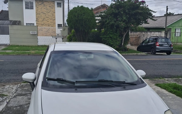 imagem-https://www.socarrao.com.br/sc-vehicle-images-prod/887190/1772491174073-SU1HLTIwMjYwMjI2LVdBMDEwNy5qcGc.jpg