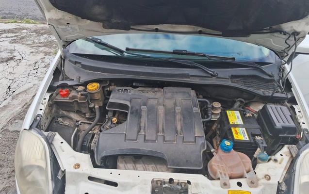 imagem-https://www.socarrao.com.br/sc-vehicle-images-prod/887190/1772491176255-SU1HLTIwMjYwMjI2LVdBMDA5OC5qcGc.jpg