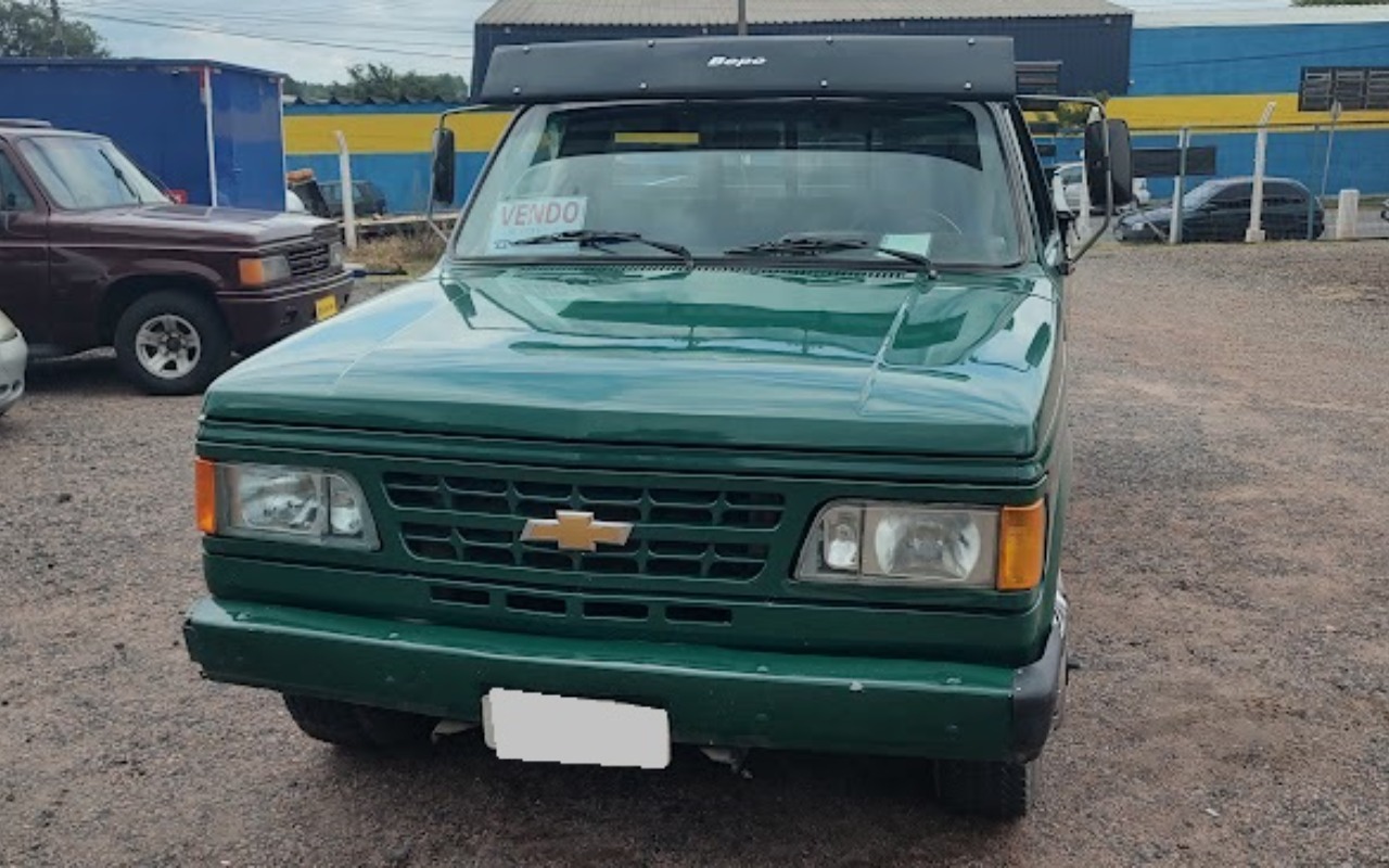 Chevrolet D-20 S Luxe 3.9 4.0 Diesel - foto 2