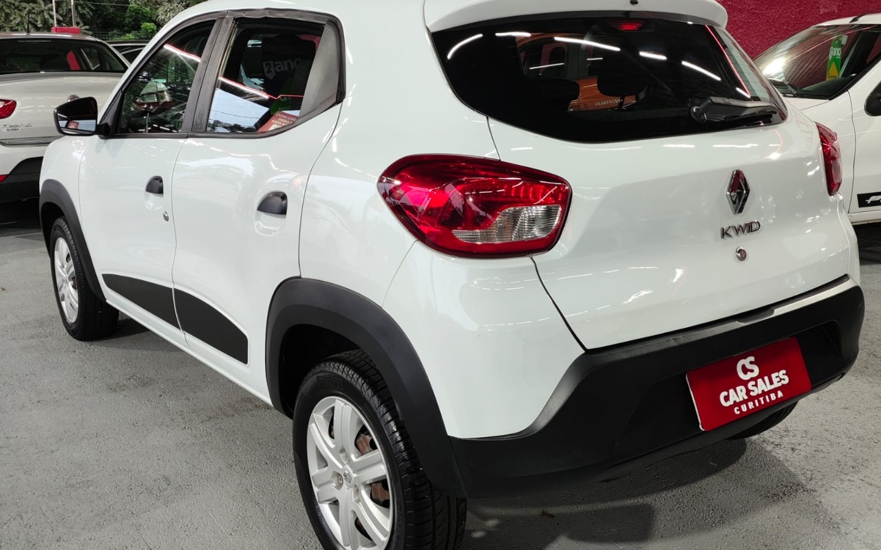 imagem-https://www.socarrao.com.br/sc-vehicle-images-prod/887337/1772238677658-MDA5Y2Y1YzUtMjZiMS00MThmLTg3ODQtYmFlNTYwYjE4NDg4LmpwZw.jpg