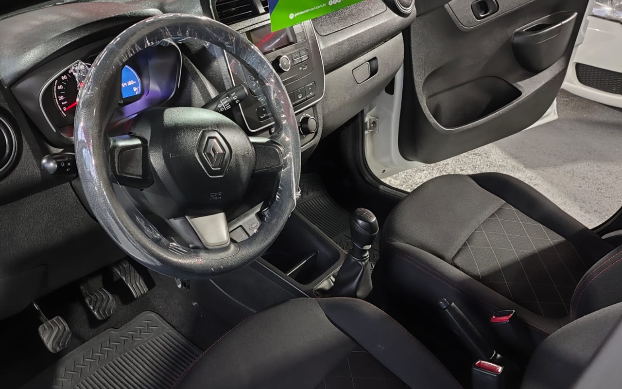 imagem-https://www.socarrao.com.br/sc-vehicle-images-prod/887337/1772238677754-NjdiMDc3OTAtNWYxYS00MDFhLThlMjktZmU4MjExZGUzYzkwLmpwZw.jpg