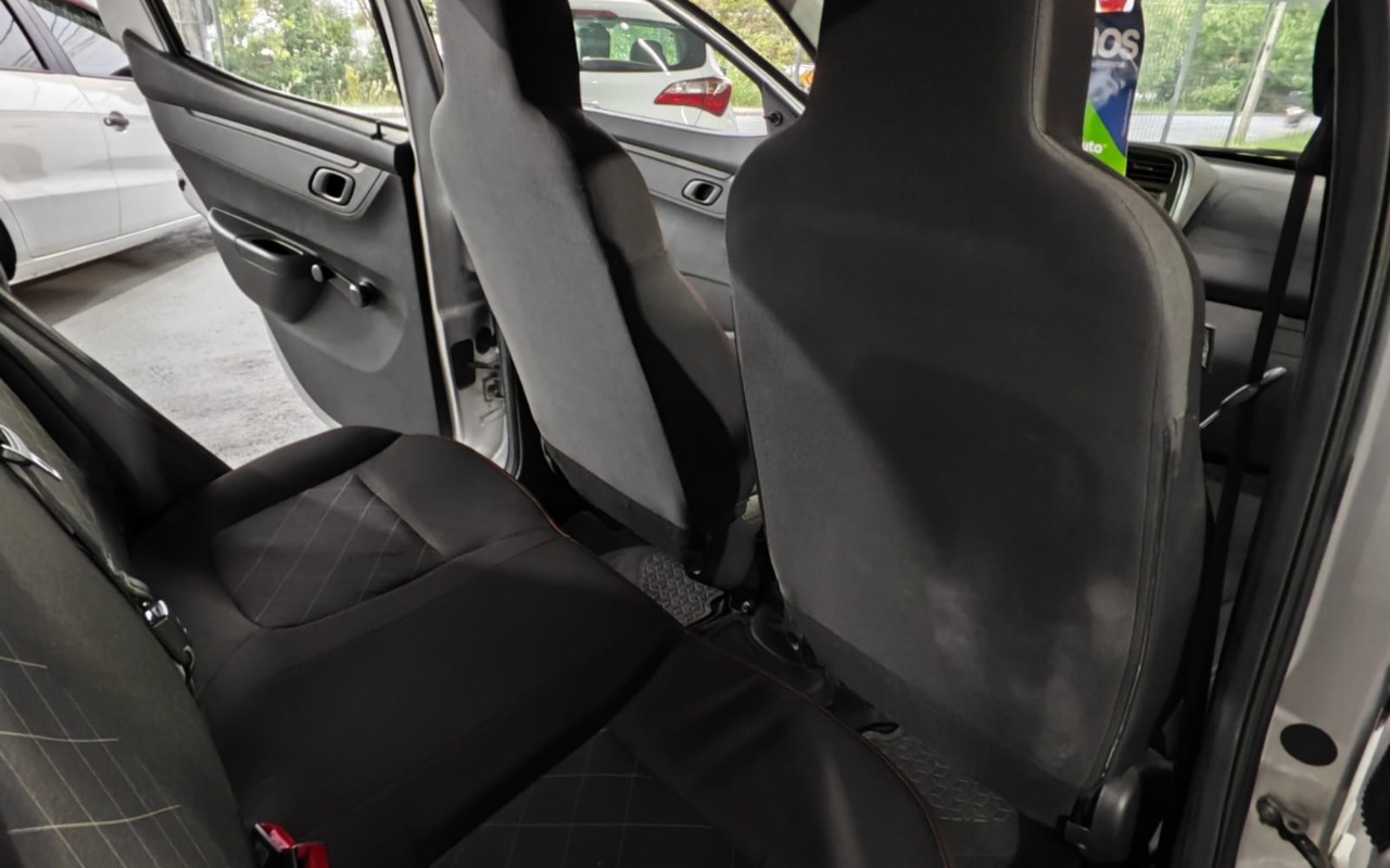 imagem-https://www.socarrao.com.br/sc-vehicle-images-prod/887342/1772240150931-Y2M1MjViMGQtNDVlZi00YTdkLTllOWEtZjc0OWU0ZWI4Y2NmLmpwZw.jpg